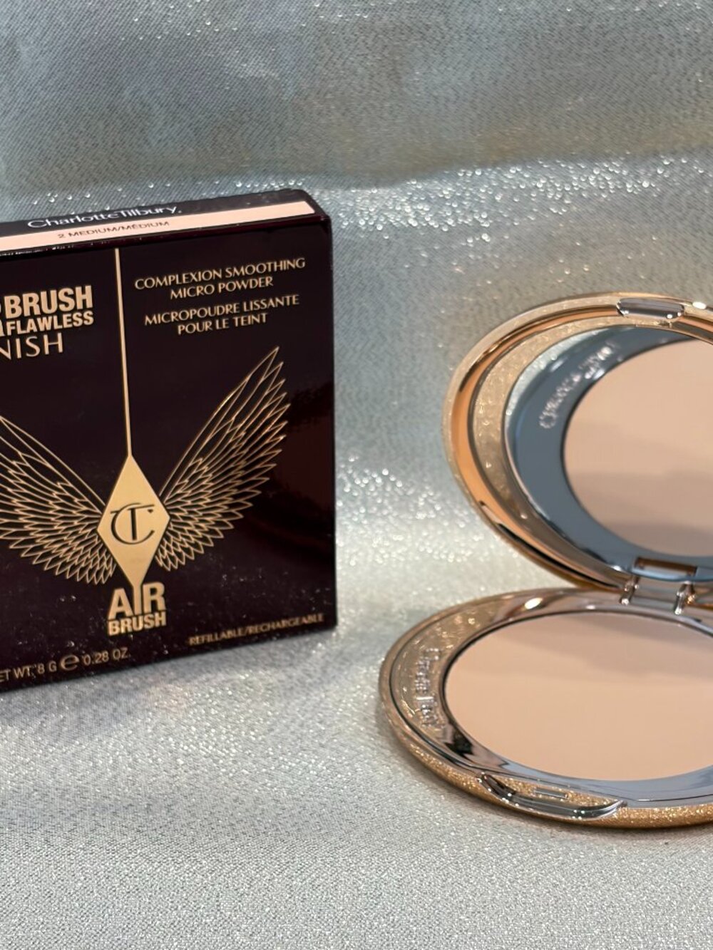 Charlotte Tilbury Airbrush Flawless Finish Setting Powder- Medium